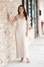Load image into Gallery viewer, Free Spirit Maxi Dress