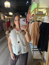 Load image into Gallery viewer, SEASONS CHANGE SWEATER VEST