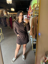 Load image into Gallery viewer, On The Go Romperskort Espresso