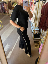 Load image into Gallery viewer, Elegance Pearl Pants