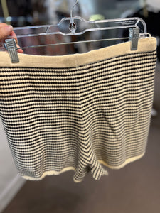 Gotta Go Knit Shorts