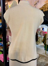 Load image into Gallery viewer, Coco Bloom Sweater Vest