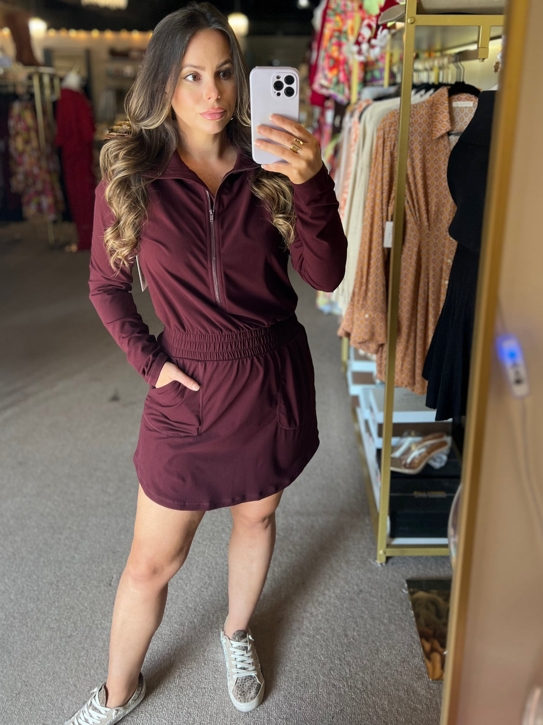 On The Go Romperskort Dk. Cherry