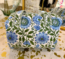 Load image into Gallery viewer, Quilted Tote Small Blue