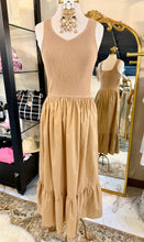 Load image into Gallery viewer, Easy Breazy Dress