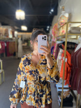 Load image into Gallery viewer, Dusky Dahlia Blouse