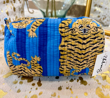 Load image into Gallery viewer, Tiger Blue 3 Bag Makeup Travel