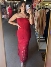 Load image into Gallery viewer, Loves Whisper Maxi Dress Wine