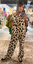 Load image into Gallery viewer, Fast &amp; Feline Pant