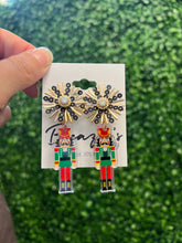 Load image into Gallery viewer, Red/Green Nutcracker Earrings