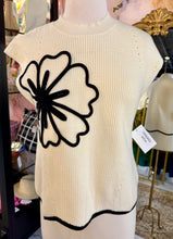 Load image into Gallery viewer, Coco Bloom Sweater Vest