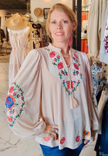 Load image into Gallery viewer, Gypsy Top