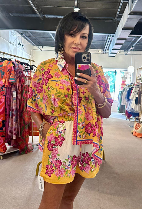 Tropical Gardens Shorts