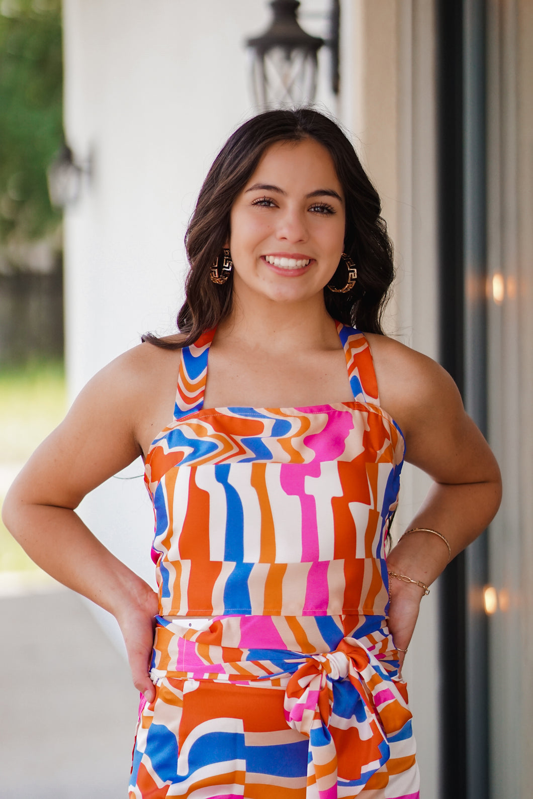 Moving On Vibrant Top
