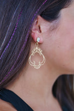 Load image into Gallery viewer, Ivy League Earrings
