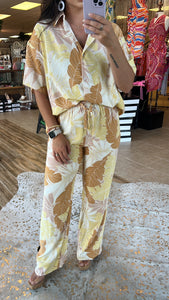 Tropic Like Its Hot Pants
