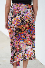 Load image into Gallery viewer, Not So Daring Midi Skirt