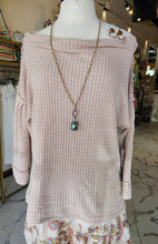 Load image into Gallery viewer, Vintage Rose Top