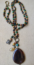 Load image into Gallery viewer, Gizelle Necklace