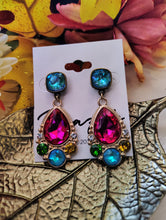 Load image into Gallery viewer, Oh My Bling Teardrop Swarovski Earring