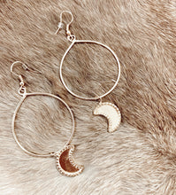 Load image into Gallery viewer, Charming Moon Earrings