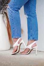 Load image into Gallery viewer, Setting A Trend Heel