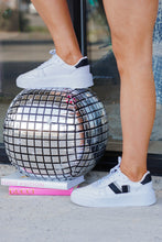 Load image into Gallery viewer, The In Trend Vee Sneaker