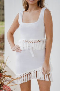 Vacation Booked Tassel Set