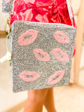 Load image into Gallery viewer, Giving Smooches Beaded Purse