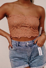 Load image into Gallery viewer, Lace Strapless Tube Top