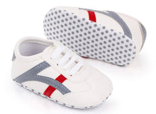 Load image into Gallery viewer, Infant Sporty Sneaks