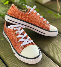 Load image into Gallery viewer, Tooled Leather Sneaks
