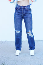 Load image into Gallery viewer, Ultra High Rise 90s Boyfriend Jeans